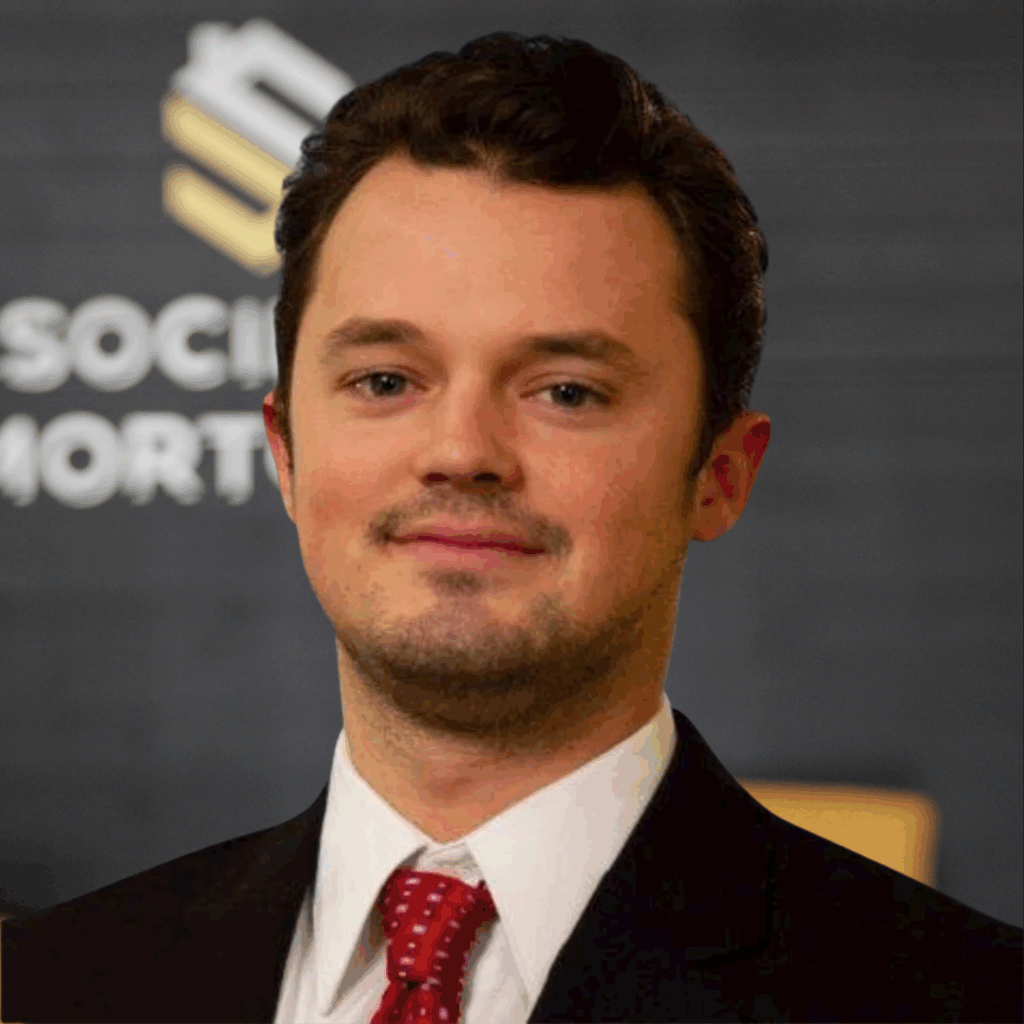 Robert Gardner Souza Headshot